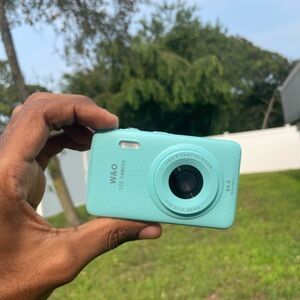 Rare BLUE Digital Camera 64MP  camera  with 32Gb memory Card